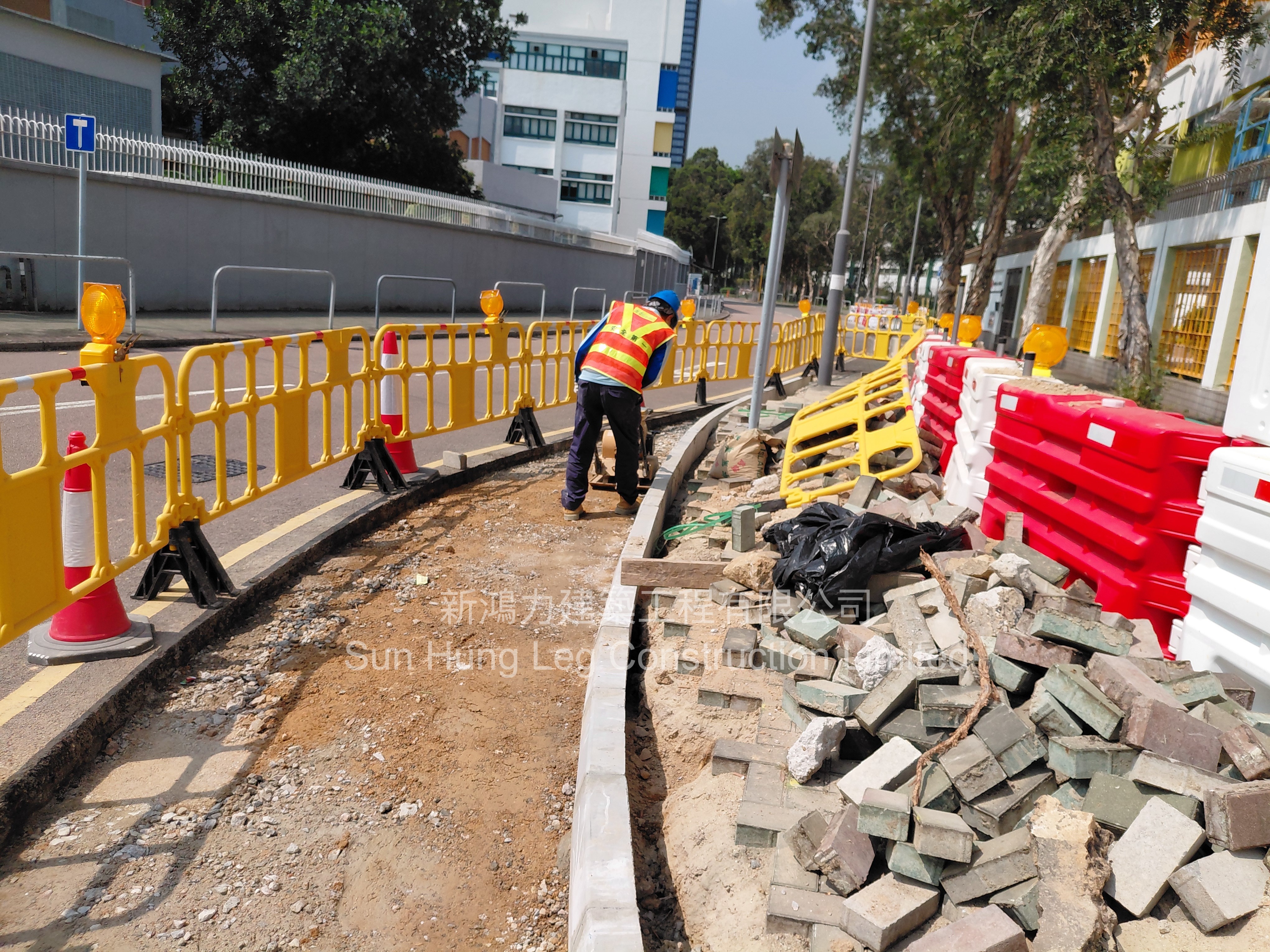 行人路鋪磚工程案例 2 - Pedestrian paving project 2